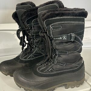 Kamik Black Insulated Women Snow Boots